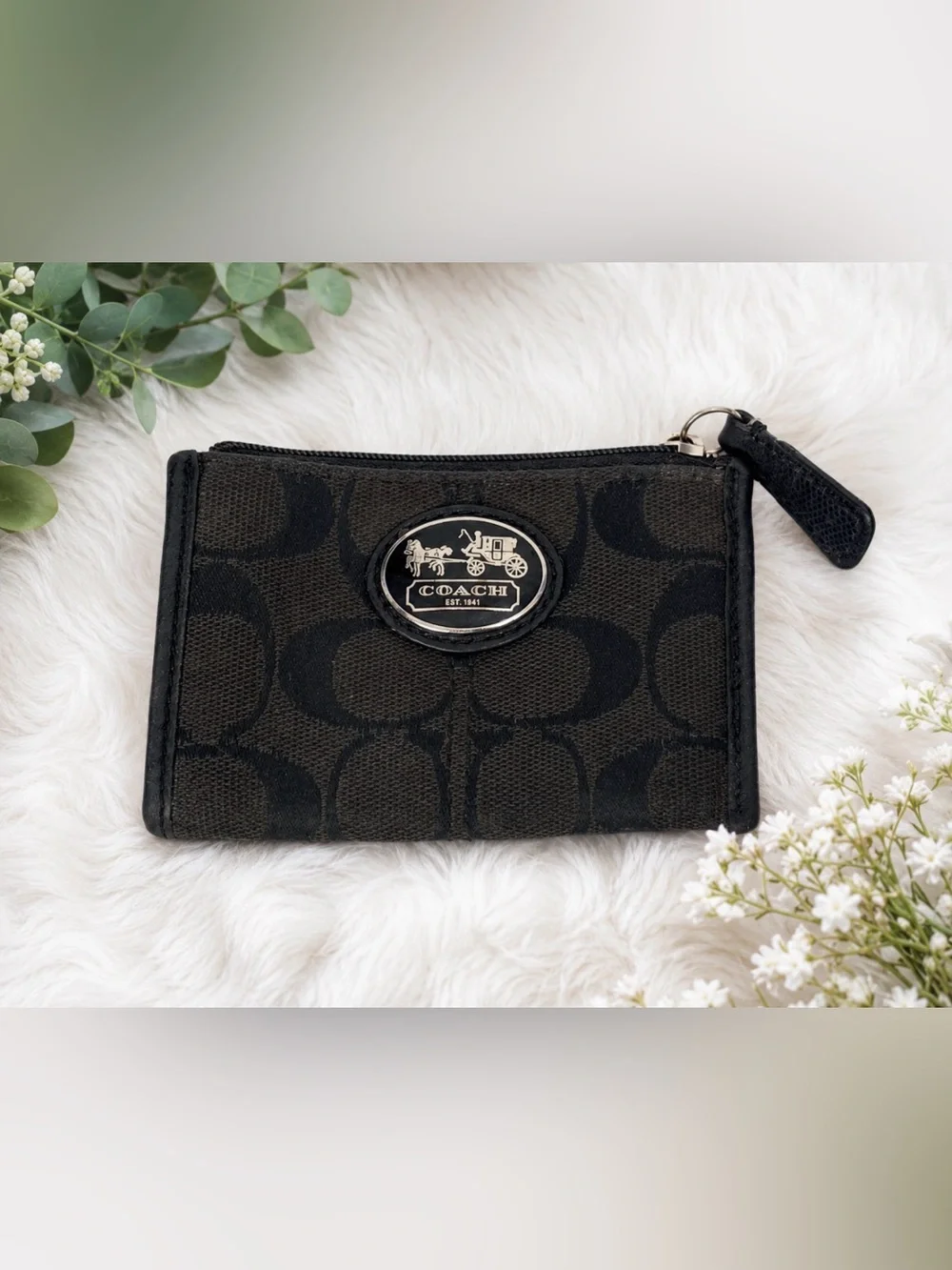 Coach Black Signature C Logo Zip Coin Purse Wallet Wristlet Pouch